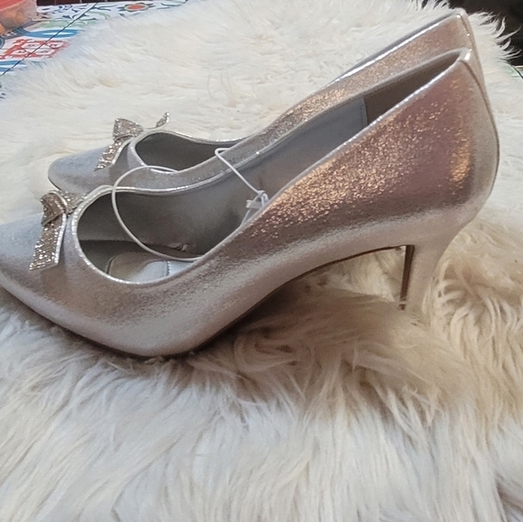 Silver Glitter Heels with Bow Accent - Picture 2 of 10